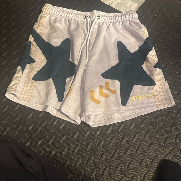 Kinetic • NWT men’s shorts - Picture 2 of 2